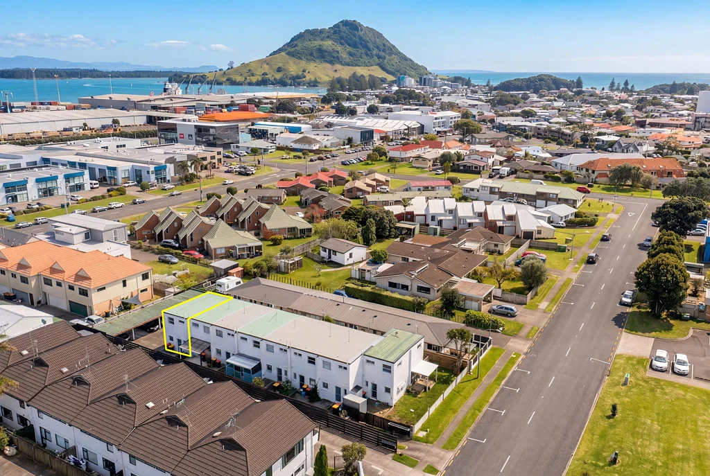 Mount Maunganui 2chambre Entry level opportunity in heart of Mount