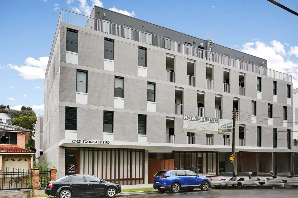 Modern Apartment Living in the Heart of Toongabbie