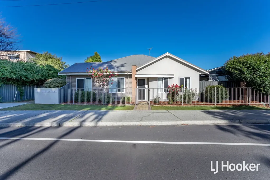 82A Fifth Road, Armadale, WA 6112