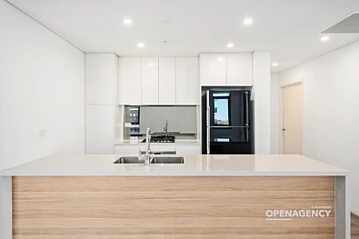 B4202/1 Hamilton Crescent, Ryde, NSW 2112, 2 slaapkamers, 2 badkamers, Apartment