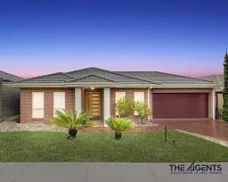 18 Soaring Road, Tarneit