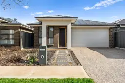 51 Caruso Crescent, Brahma Lodge