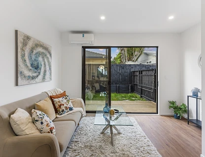 6/101 Botany Road, Botany Downs, Manukau City, 2 ਕਮਰੇ, 2 ਬਾਥਰੂਮ, House