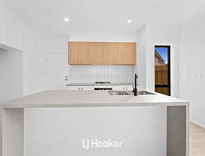 2/22 Napier Street, Dandenong, VIC 3175, 2 રૂમ, 2 બાથરૂમ, Townhouse