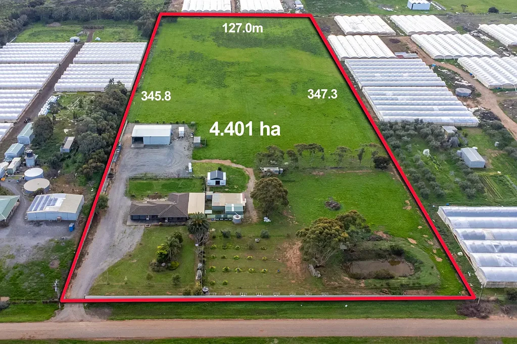 Buckland Park  Vendors Are Moving Interstate! Don't Miss Out on This Spacious Rural Living on 4.401ha with Water License