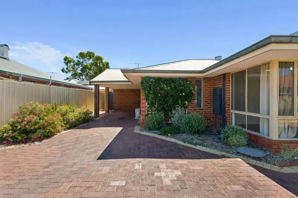 2/44 Charles Street, Midland, WA 6056