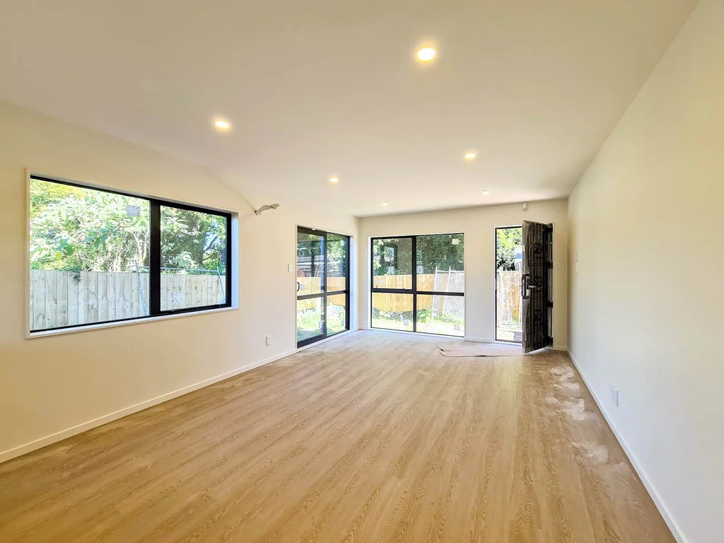 Papatoetoe 4Kwarto Standalone Brand New Home Awaits!