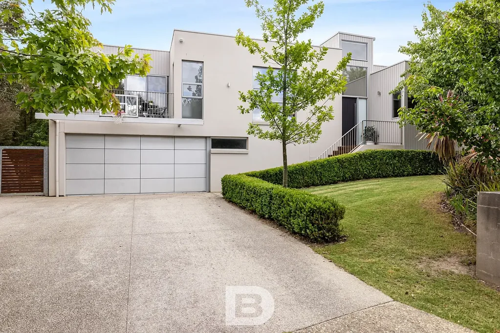 Gisborne 4ห้องนอน Designer family entertainer in esteemed Morningside Estate