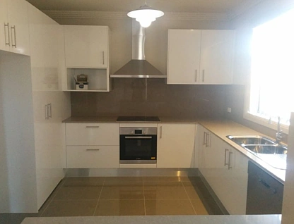 15/111 Menangle Street, Picton, Macarthur Region, 3 कमरे, 2 बाथरूम, Townhouse