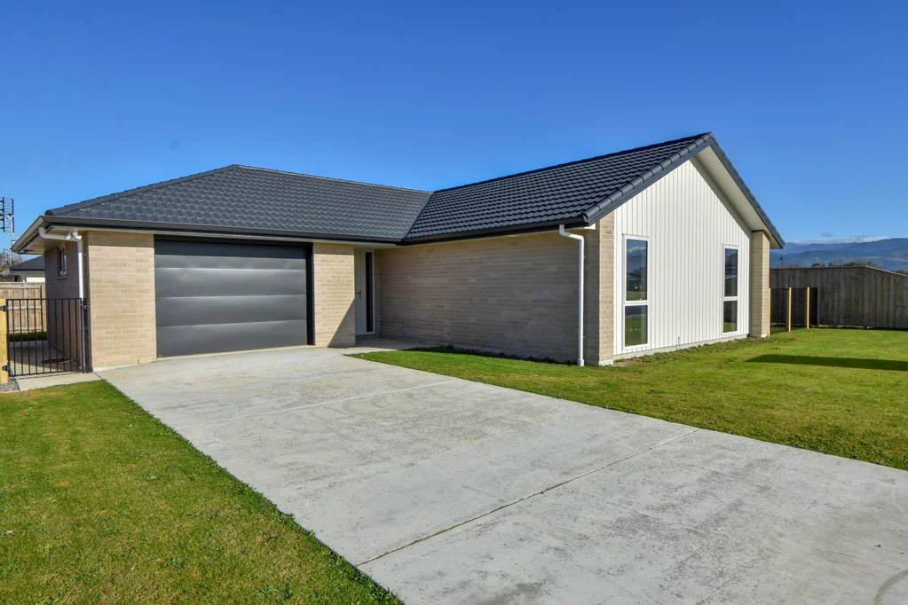Carterton 2कमरा Sun-Filled Style, Effortless Living