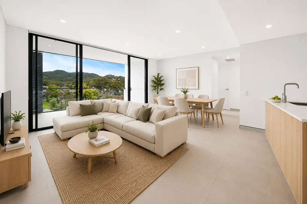 Light & Bright | North-East Facing | Modern Apartment