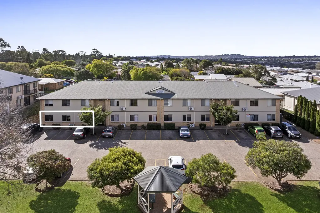 Kearneys Spring 2ห้องนอน The Ultimate Student Investment - 2 Bed, 2 Bath Unit a Minute from USQ