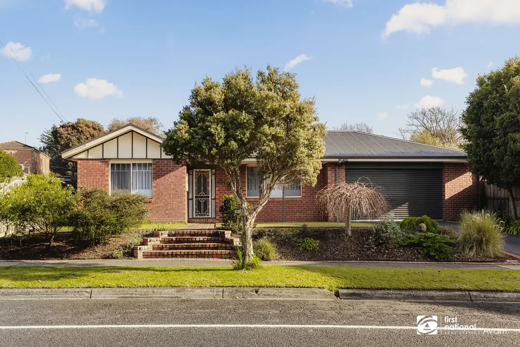 5 William Road, Croydon, VIC 3136