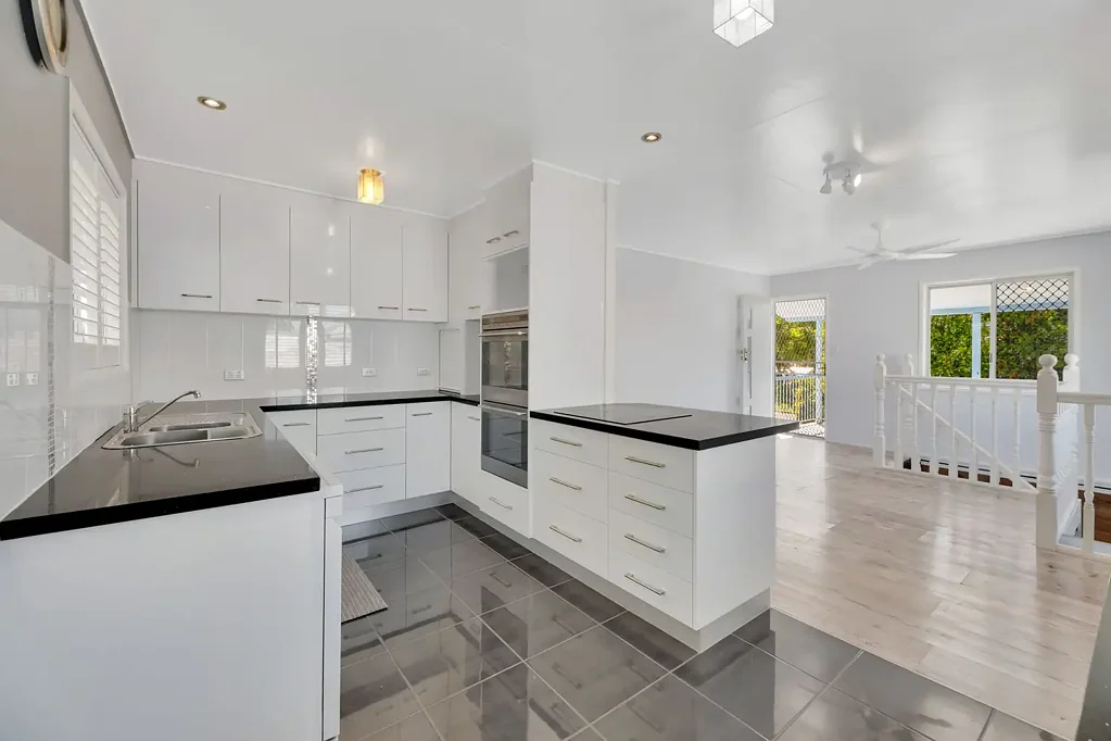 15 Meier Street, Peak Crossing, QLD 4306
