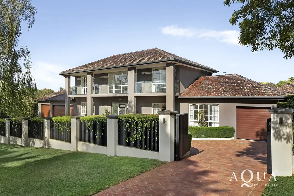 Frankston South 6Phòng ngủ ~ Grand Living With Guest House & Tennis Court ~