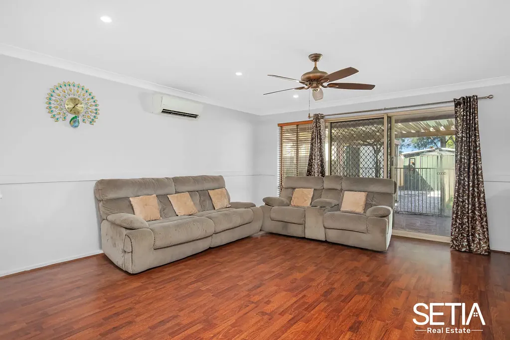 Glendenning 5Kwarto Double Storey Family Home With Potential