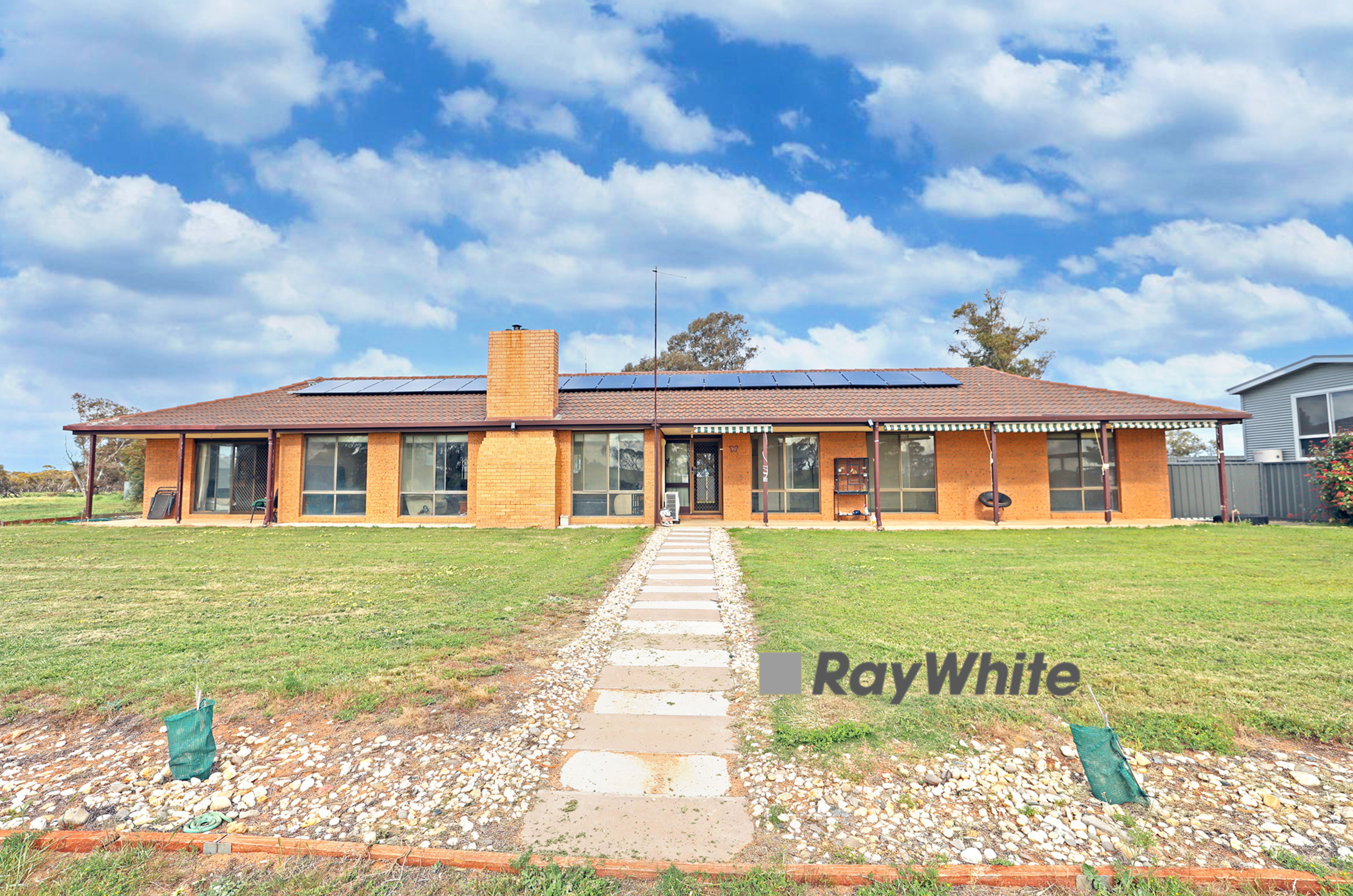 760 CALDER HWY, OUYEN VIC 3490, 0房, 0浴, House