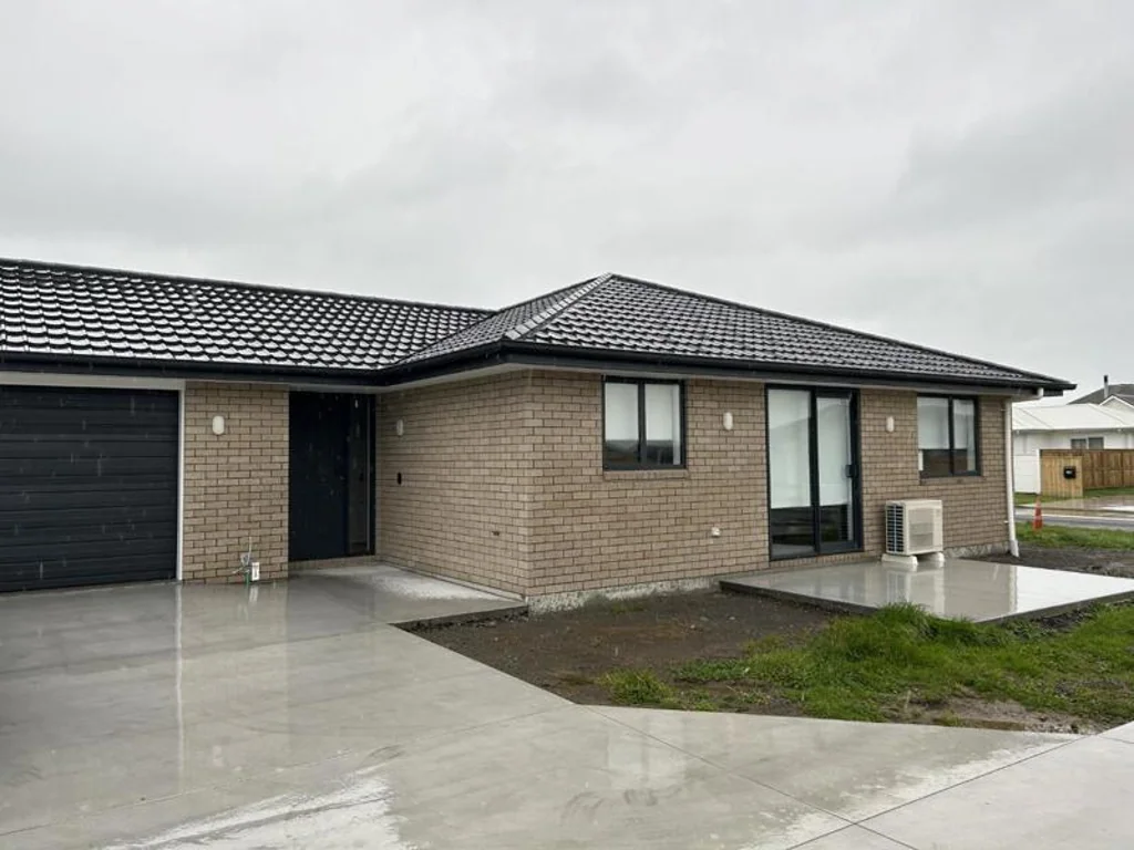 Pukatea St, Hawera
