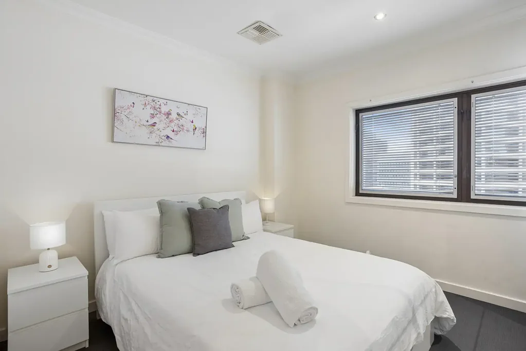 Adelaide 4房  Rare 4-Bedroom Apartment near Rundle Mall
