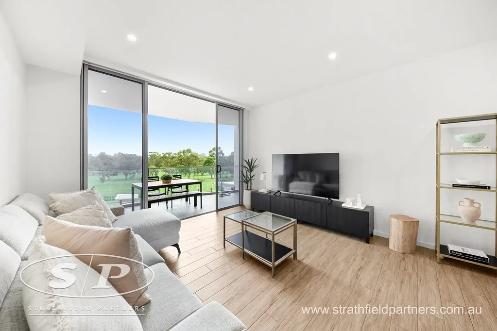 Strathfield 2 Bedroom Sunny North Aspect with Views Overlooking Premier Strathfield Golf Course