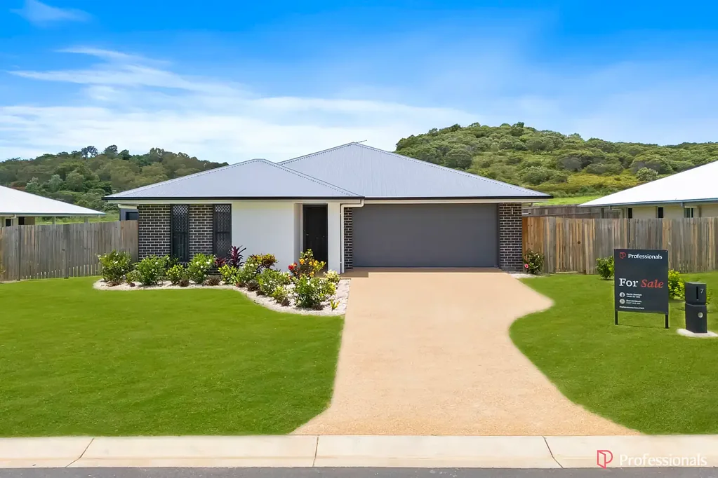 7 Burlington Street, Lammermoor, QLD 4703