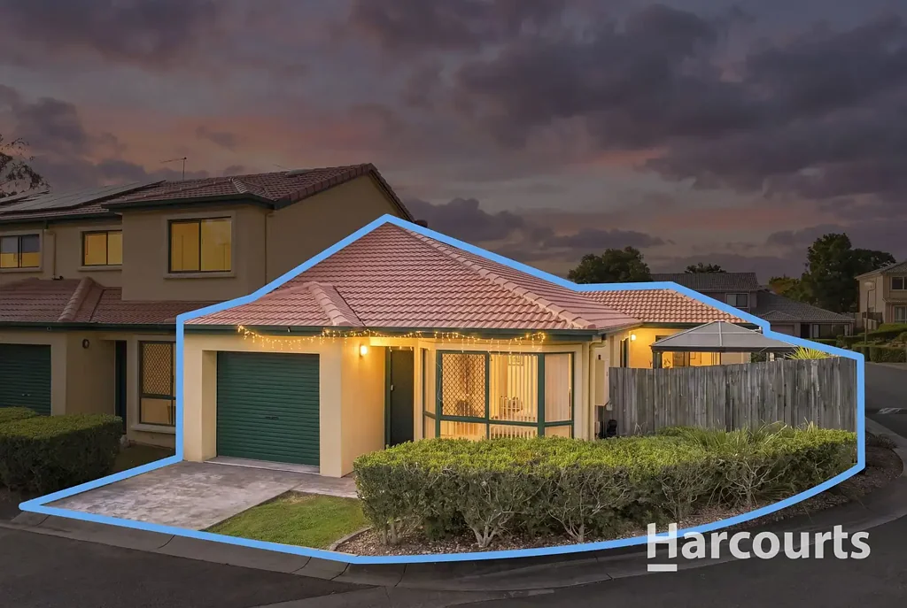 Runcorn 3 Bedroom Lowset Living In A Gated Resort-Style Complex
