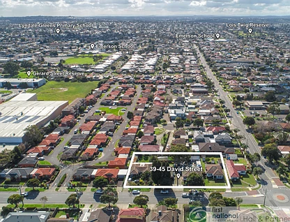 39-45 David Street, Dandenong, VIC 3175, 12房, 4浴, House