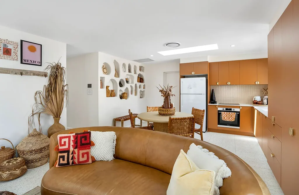 Warana 6部屋 Extraordinary Dual living Opportunity