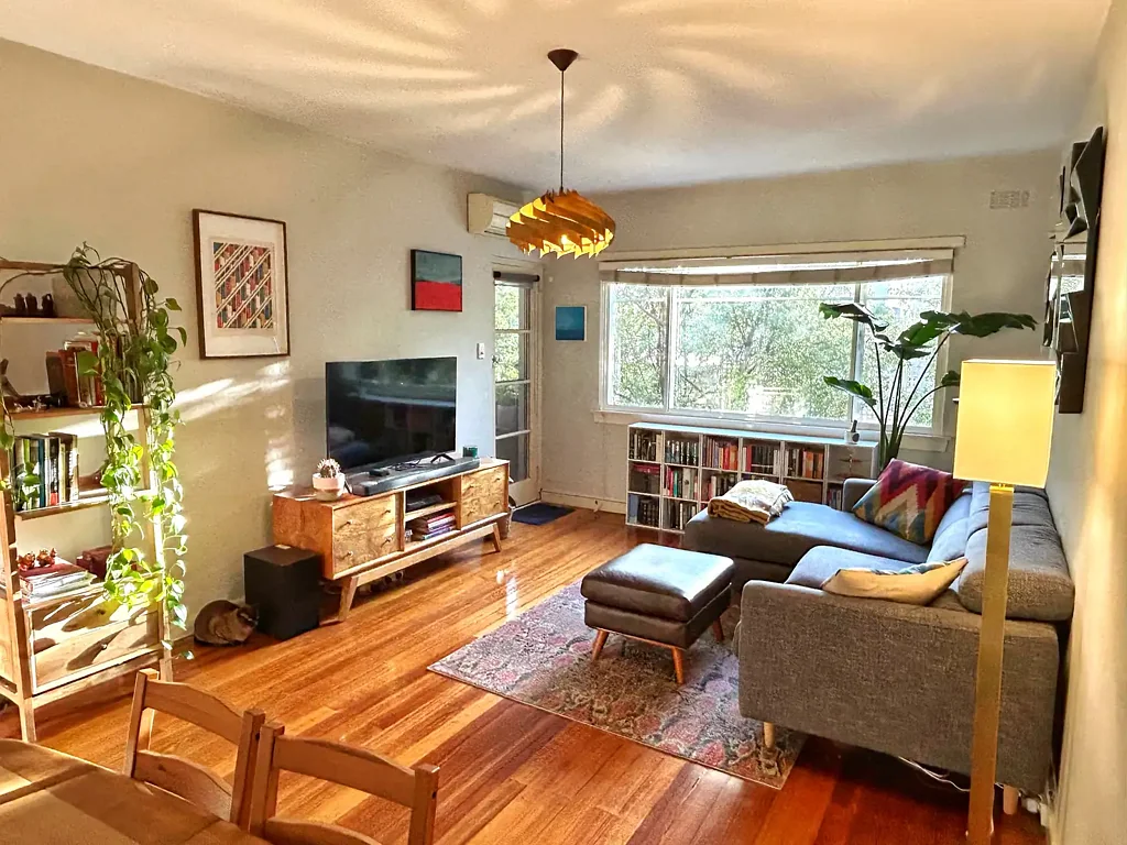Find Your Sanctuary: Supreme Location and Comfort Combined