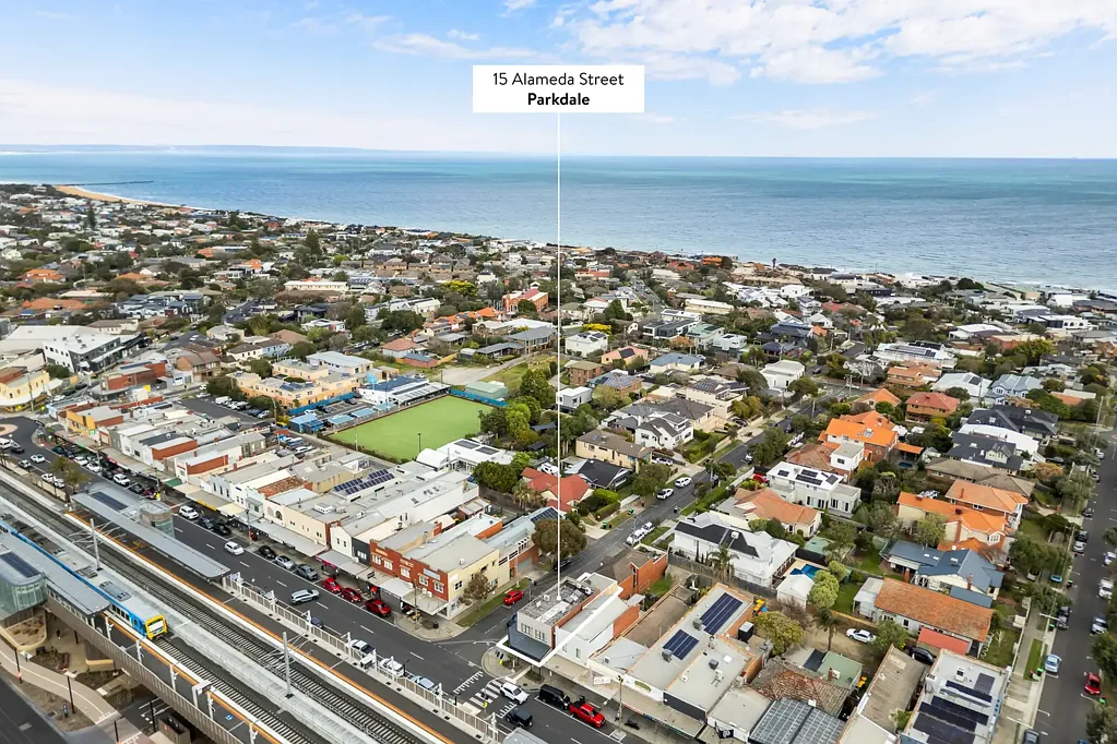15 Alameda Street, Parkdale, VIC 3195