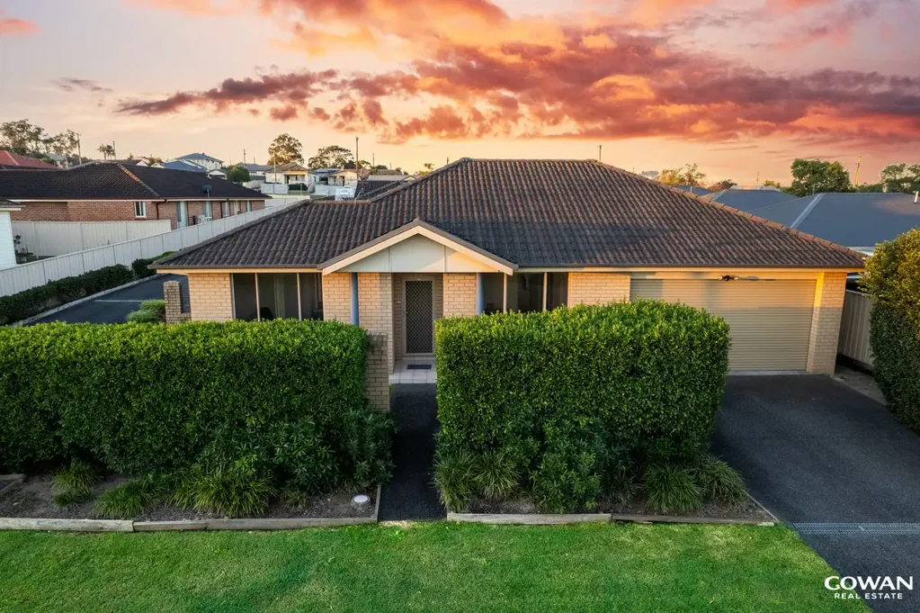 Thornton 3chambre Spacious, Low-Maintenance & Conveniently Located