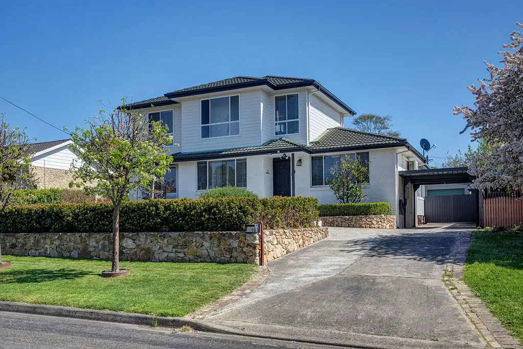 Moss Vale 5Moenga Spacious, Stylish and Made for Entertaining
