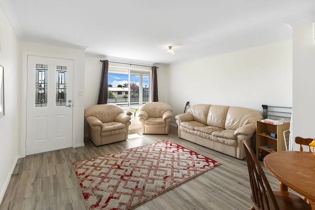 49 Katoomba Street, Orana, WA 6330