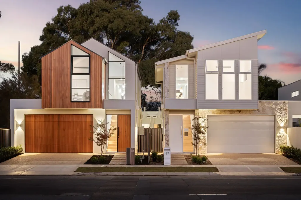 Somerton Park 4房  Elevated Elegance, just 300m from Somerton's Shoreline.