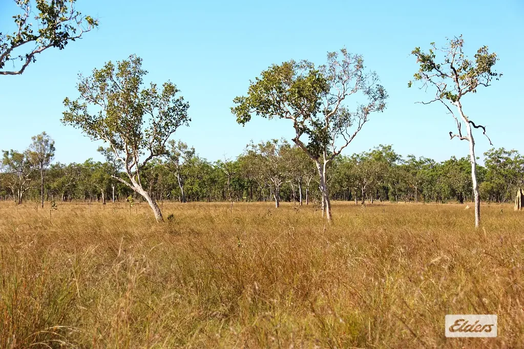 Robin Falls 508.9ha Freehold Grazing Property with Permanent Water, Infrastructure & Comfortable Home