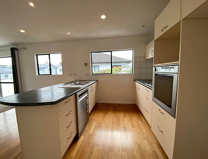 1/27 Abercrombie Street, Howick, Manukau City, Auckland, 4房, 2浴, 整租独立别墅