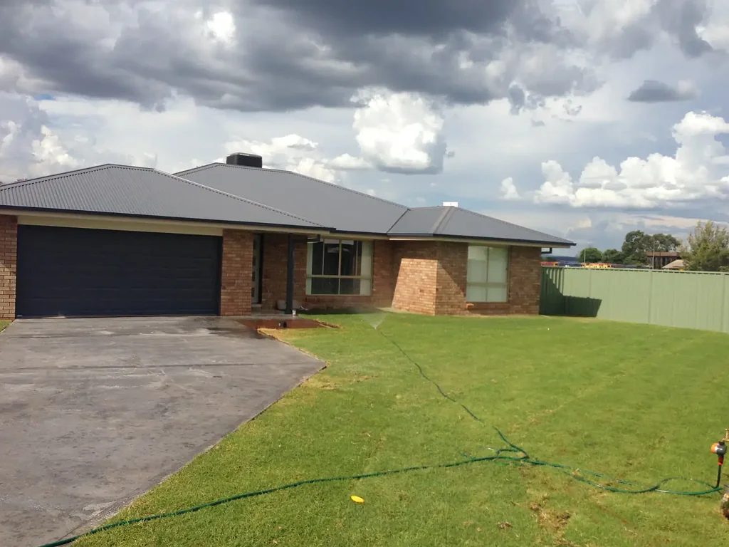 Ray White Real Estate Parkes