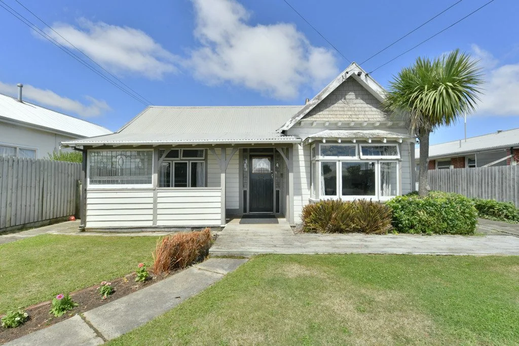 Charming 2-Bedroom Villa with Spacious Yard