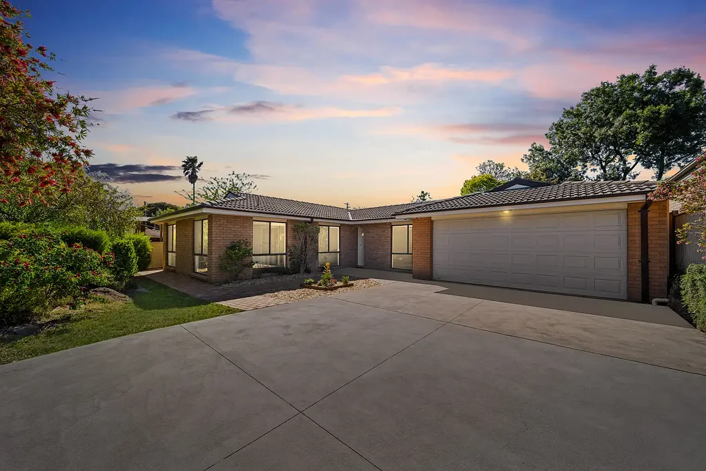 Gowrie 4બેડરૂમ When Size and Space Matters