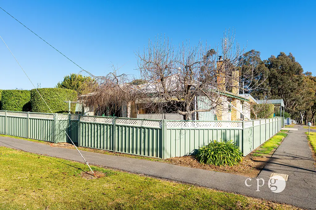 27 Binghams Road, Harcourt, VIC 3453