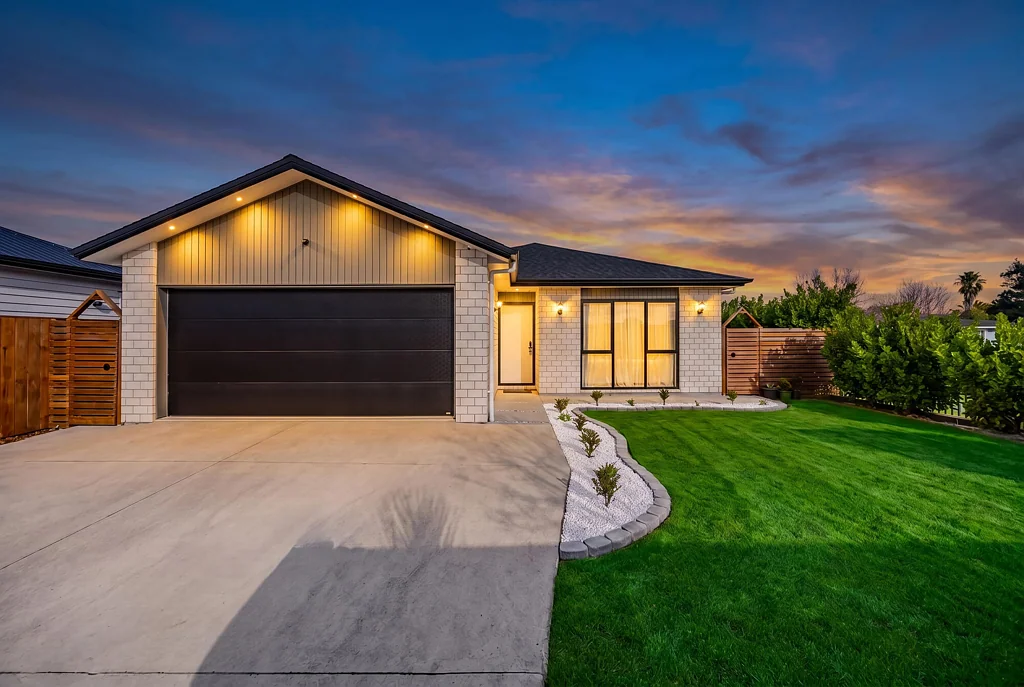 Papakura 4Zimmer This One is Different... Come and See Why
