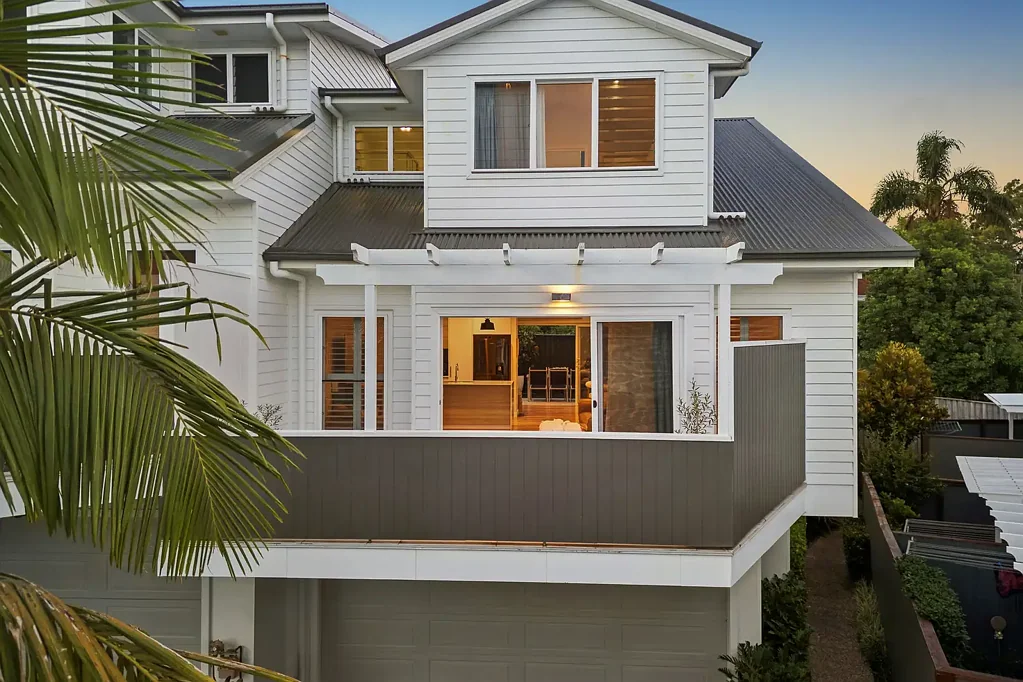 Wamberal 4ห้องนอน Architecturally designed coastal living