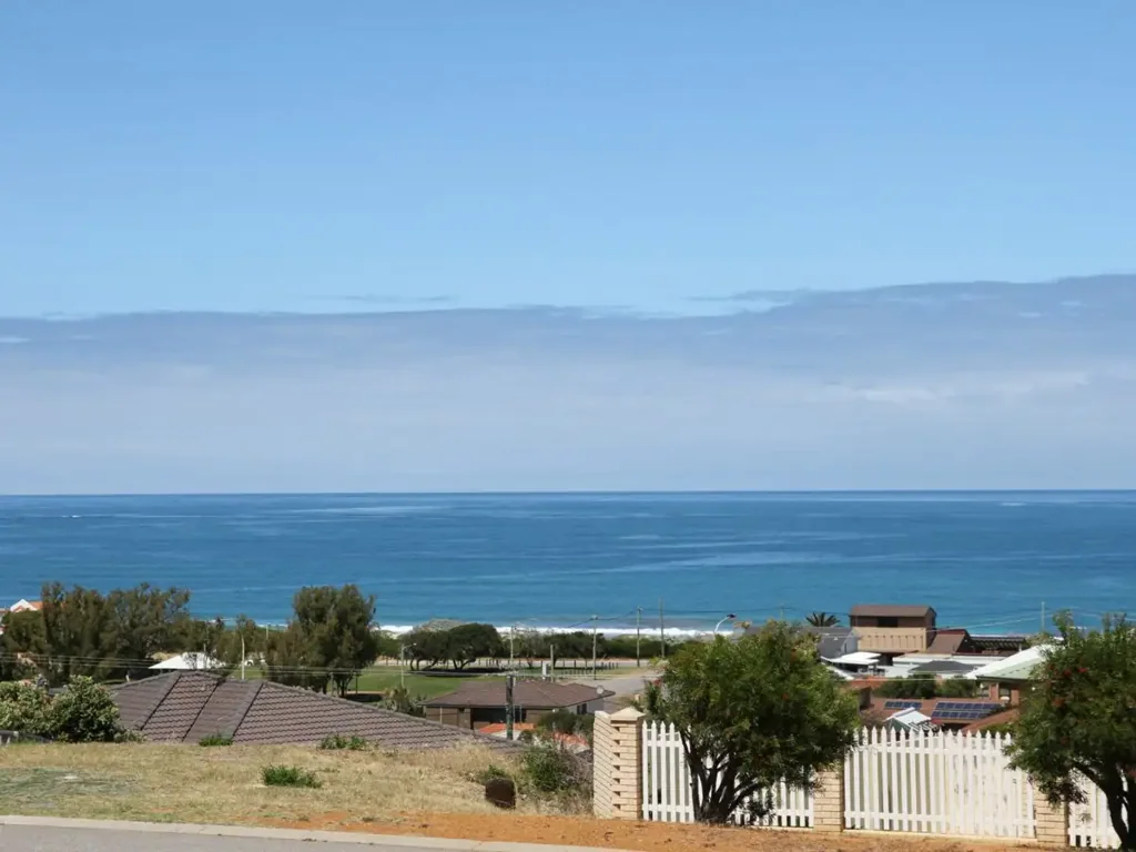 11 Dolphin Street, Mount Tarcoola, WA 6530