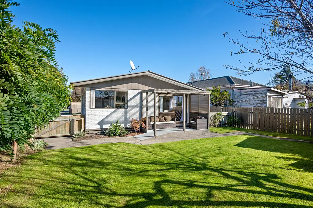 Blenheim Central 3Kwarto Below RV - Grab a deal