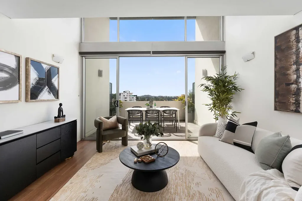 Spring Hill 2બેડરૂમ Two Level Loft Style Living