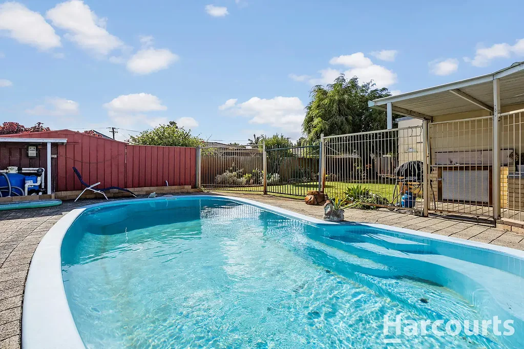 East Cannington 5房  Renovators' Delight with Room for the Whole Family