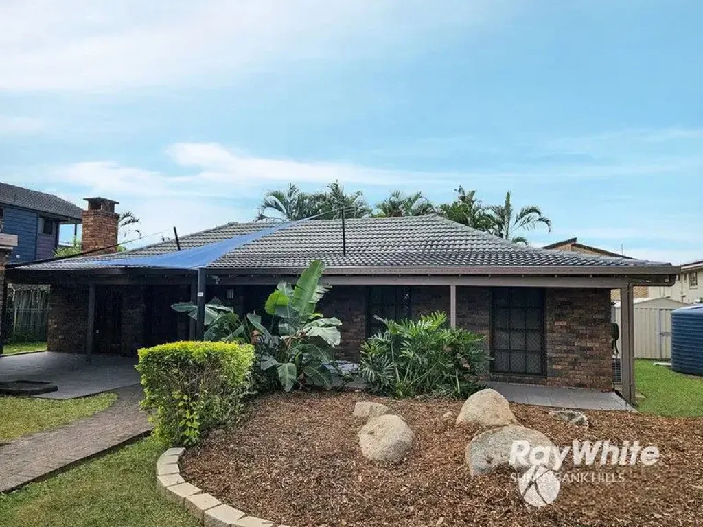 Prime Sunnybank Location - 3-Bedroom Home with 2.5 Bathrooms, Excellent Parking and Home Office Potential