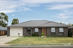 1/37 Corella Drive, Legana