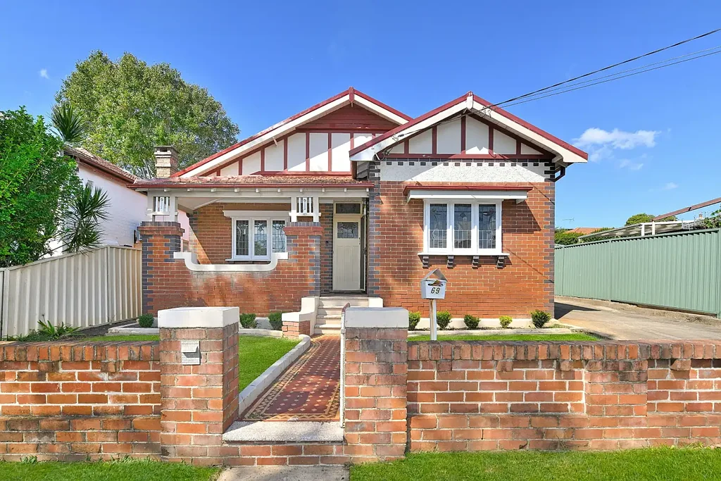 More than Meets the Eye - Exquisite 3 Bedroom Home