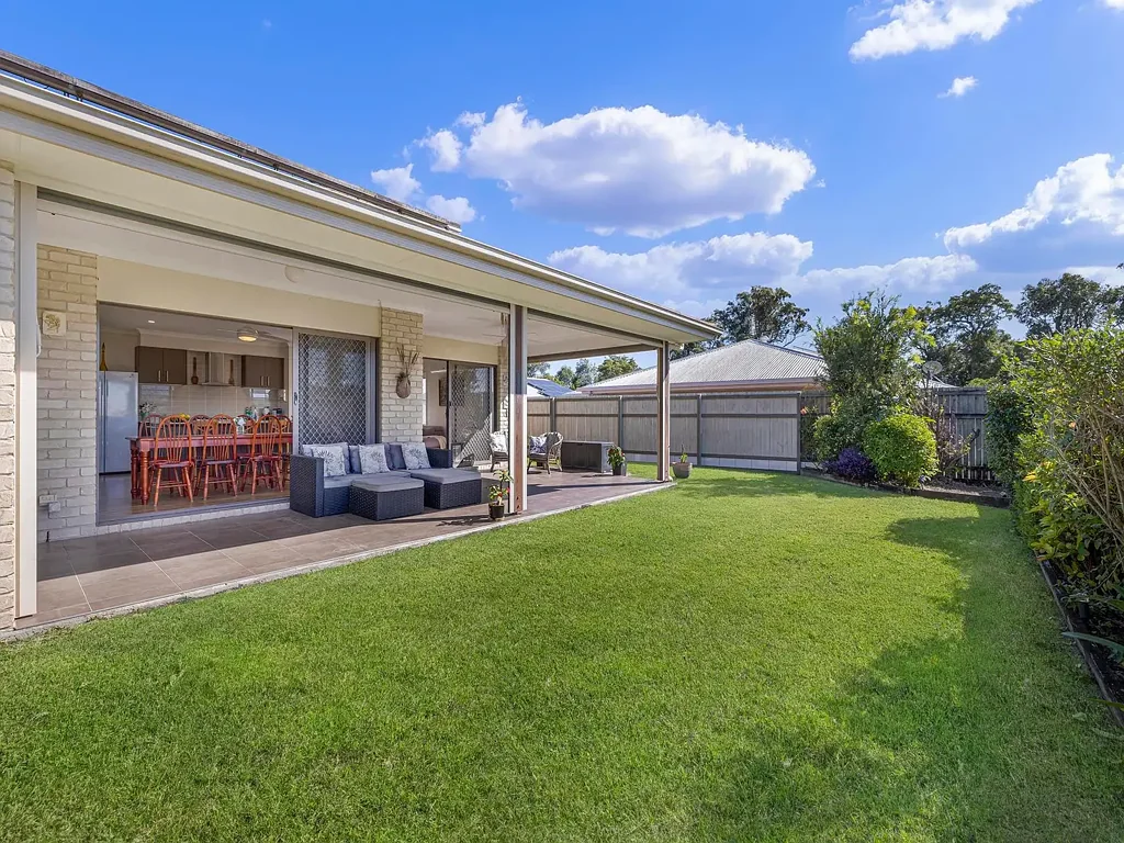 Little Mountain 4غرفة نوم Immaculate Perfectly Positioned Family Home with side access